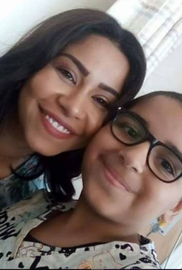 شيرين عبد الوهاب تزور مستشفى الاطفال