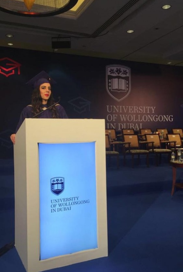 الزميلة خديجة بن عمر