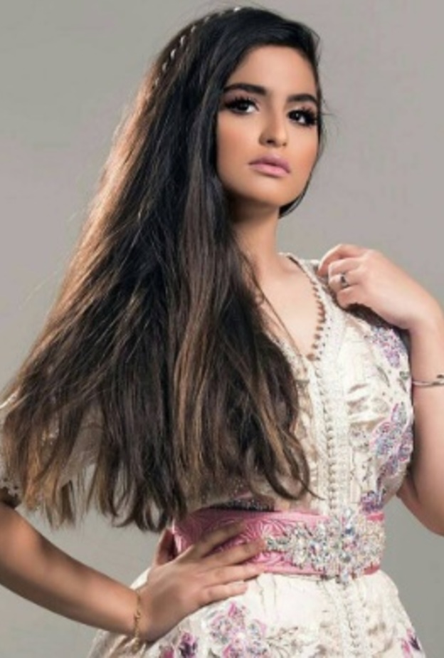 حلا الترك بالقفطان المغربي