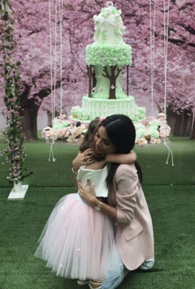 ابنة نادين نجيم