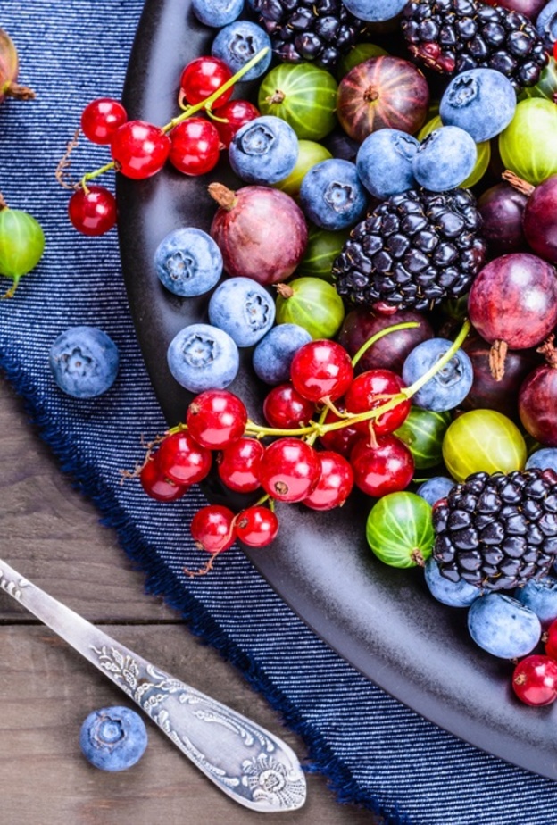 التوت من الفواكه المفيدة لجهة خسارة الوزن