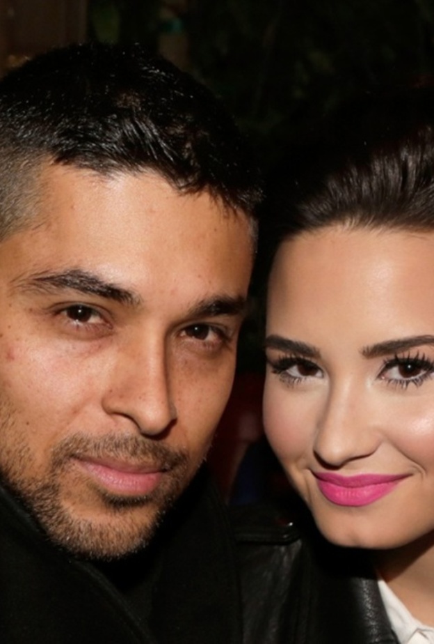 ديمي لوفاتو وويلمر فالديراما 