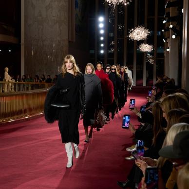 أجمل عروض أسبوع الموضة في نيويورك