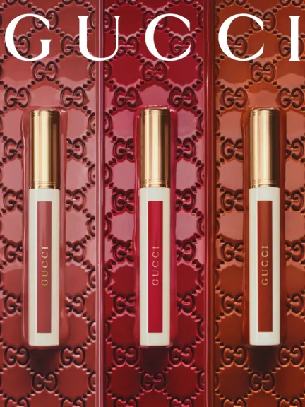 ملون الشفاه Gucci Glow Oil-In-Water Tint من علامة Gucci Beauty