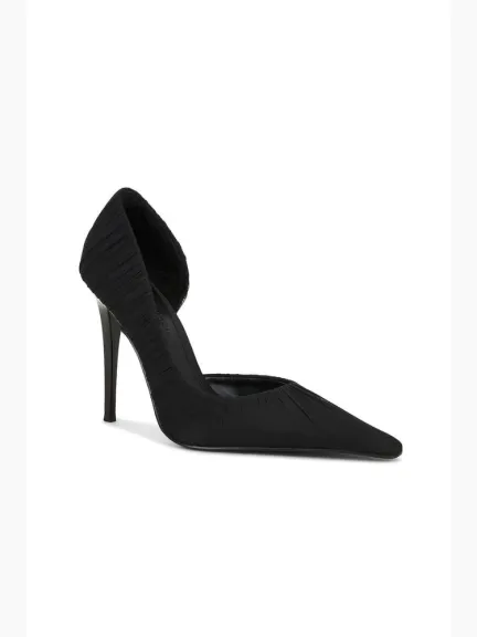 حذاء بكعب عالي مدبب من Steve Madden