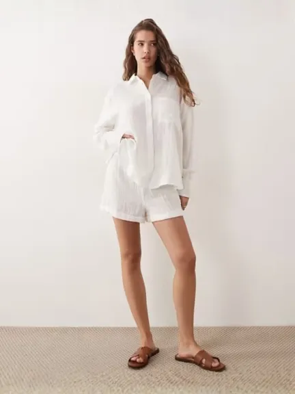 قميص أبيض كتان من ASOS