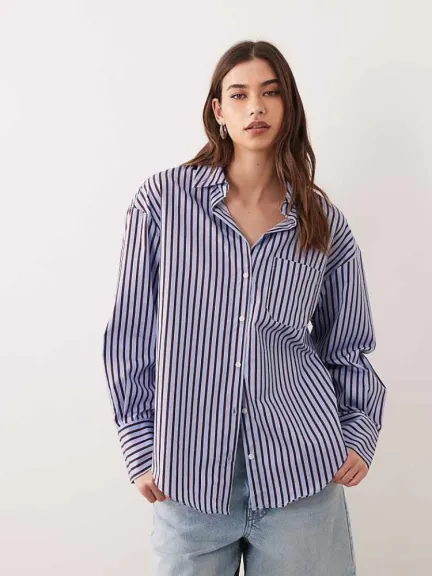 قميص من مزيج القطن بخطوط زرقاء وعنابية من Mango