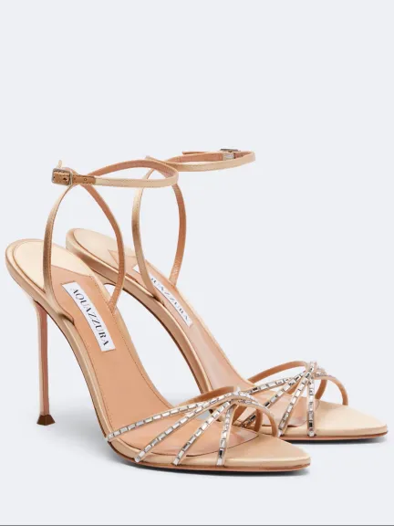 صندل من الغروغران مزين بالكريستال Tell Me من Aquazzura