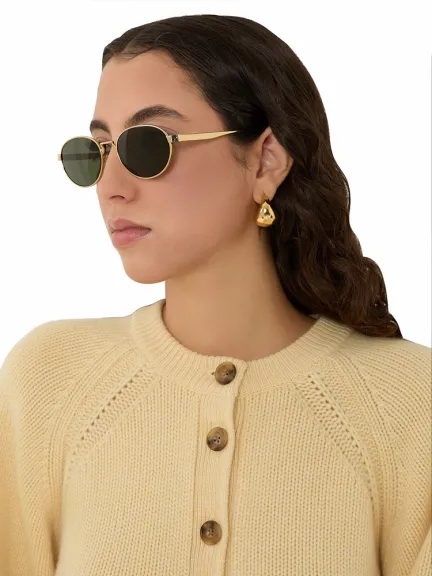 نظارات شمسية للنساء من فندي