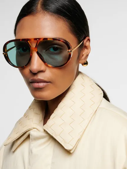 نظارات شمسية أفياتور Drop من Bottega Veneta