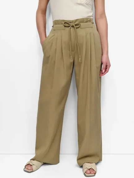 بنطال واسع عالي الخصر من DKNY