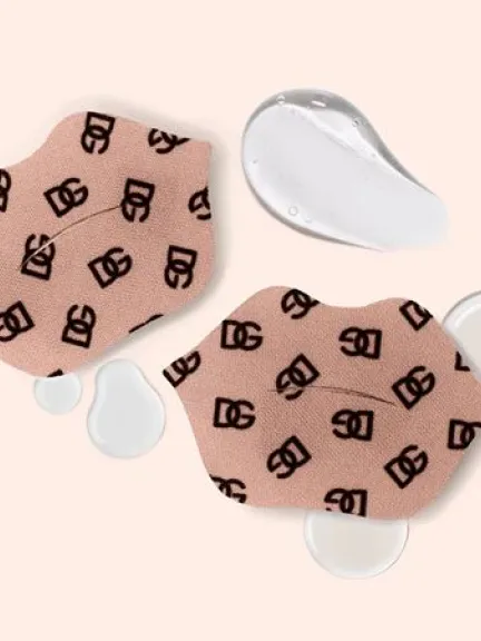 قناع الشفاه Nouri-Kiss Petal Lip Patches من DOLCE & GABBANA BEAUTY