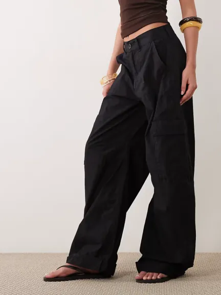 بنطال Cargo أسود طويل من ASOS DESIGN