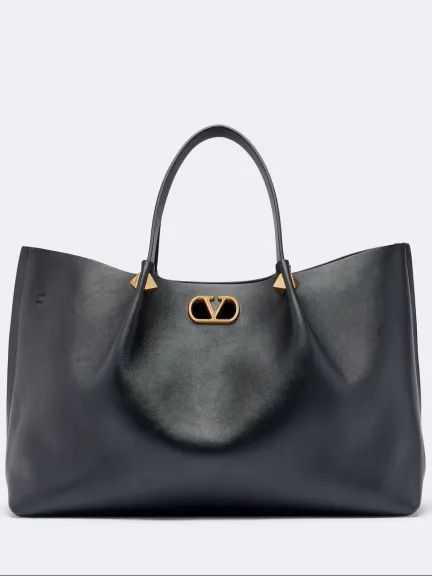 حقيبة يد من الجلد VLogo Signature Large من Valentino Garavani	