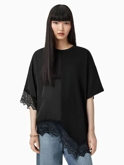 بلوزة بقصة مائلة من AllSaints