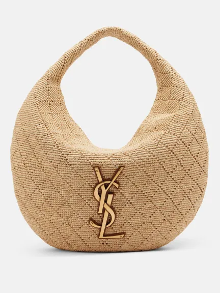 حقيبة كروشيه بتفاصيل ذهبية من Saint Laurent