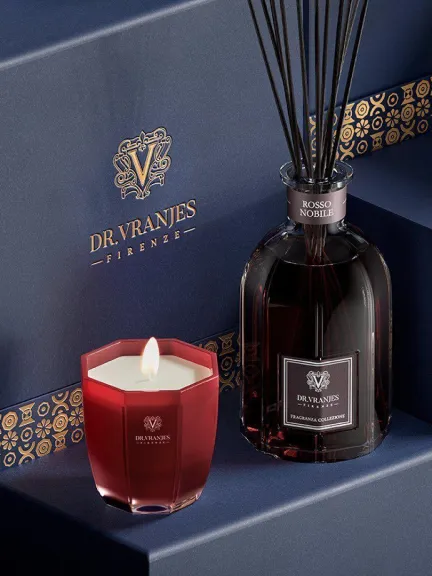 كوفريه شمعة Rosso Nobile من علامة Dr. Vranjes Firenze	