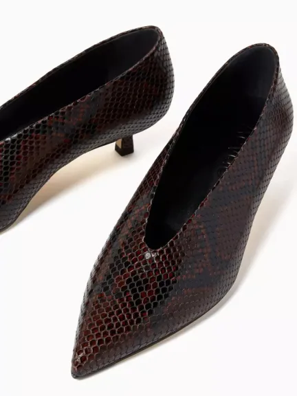 Kitten Heels بنقشة جلد الأفعى من Aeyde