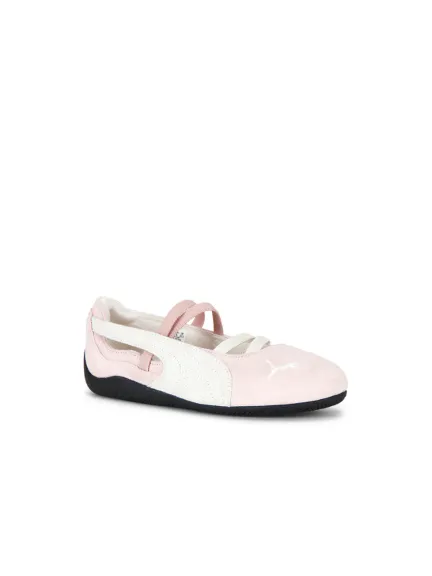 حذاء رياضي على شكل بالارينا من Puma