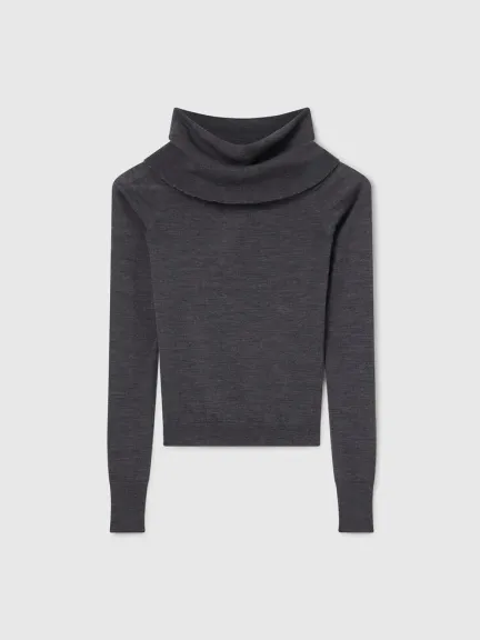 توب محبوك مكشوف الأكتاف من Stella McCartney	