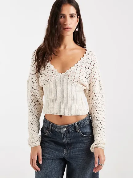 توب قصير محبوك من ASOS DESIGN	
