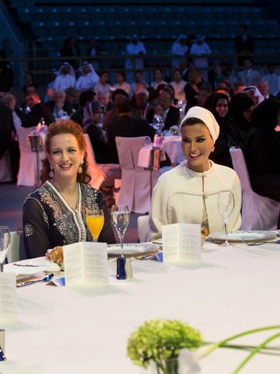 لا تستغني عن القفطان المغربي