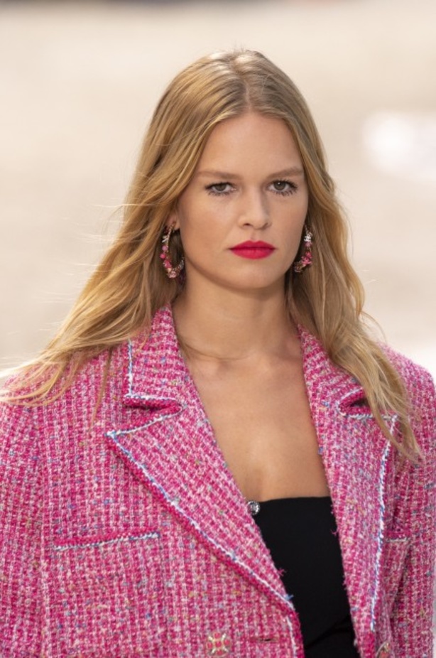 عرض أزياء "شانيل" Chanel لربيع وصيف 2019 !