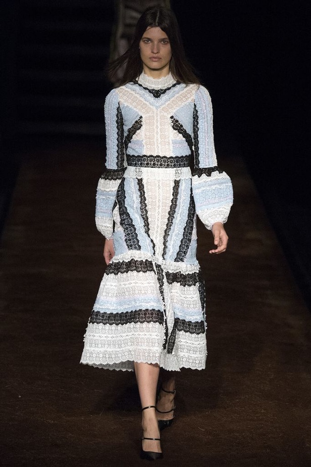 مجموعة Erdem لربيع و صيف 2016