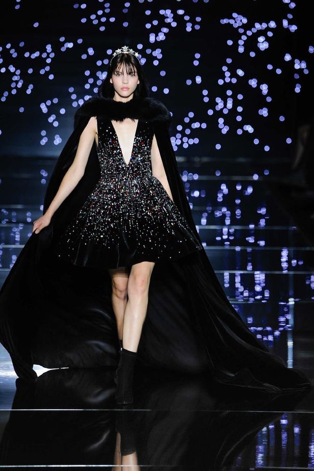 نجوم زهير مراد تتلألأ في باريس.. 