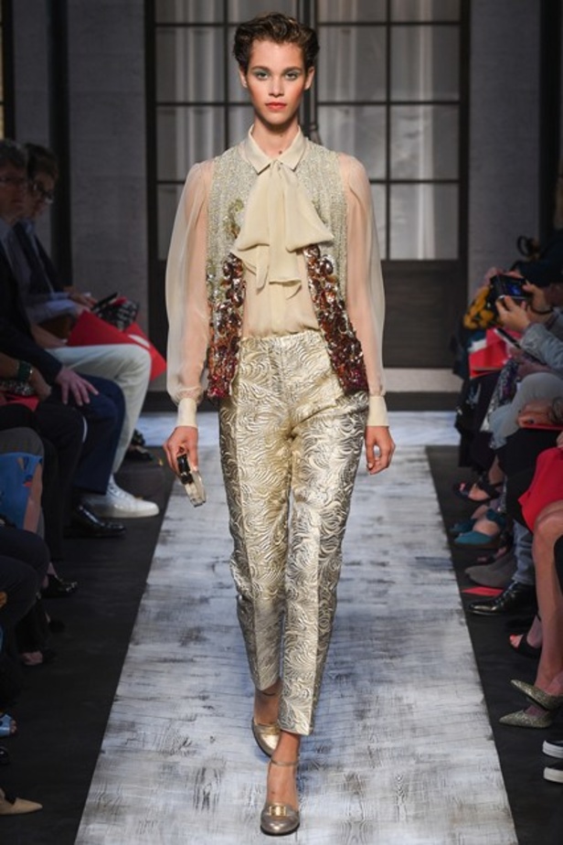 سحر الأربعينيات مع Schiaparelli