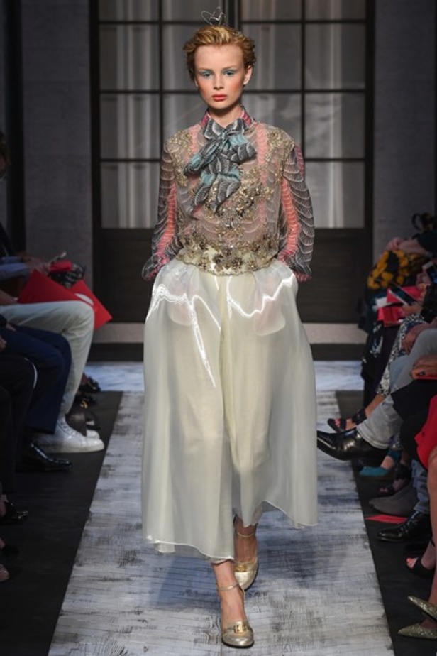 سحر الأربعينيات مع Schiaparelli