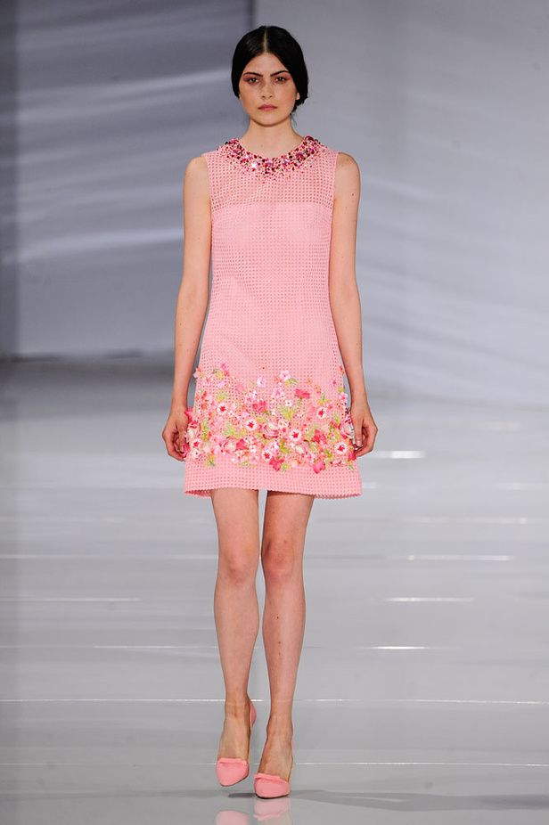 جورج حبيقة: الشتاء ينبض بالزهور والأنوثة