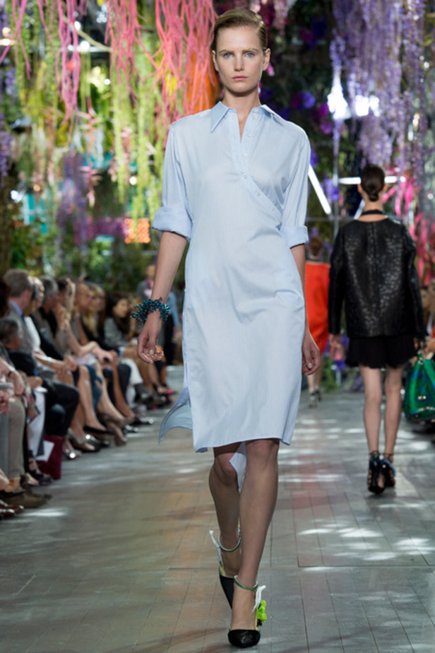 Christian Dior يبهر الحضور بعرض فريد من نوعه