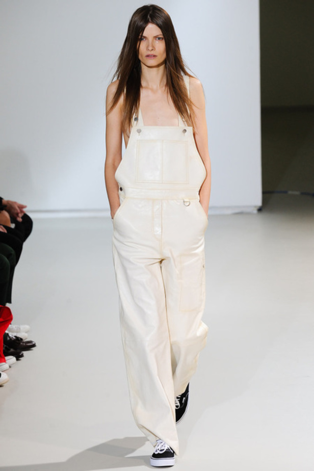 Yang Li: الاسلوب الذكوري رمز الخفة والراحة