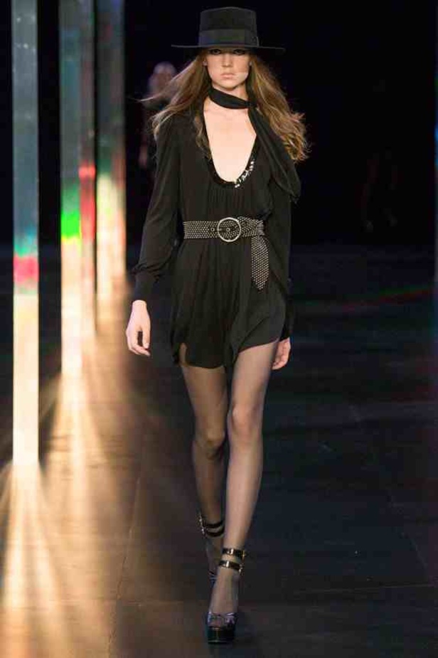 ربيع SAINT LAURENT... إبحث عن المتعة 