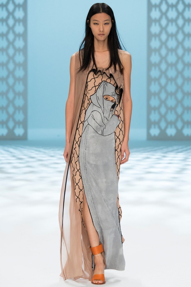 Chalayan واتقان فن البساطة