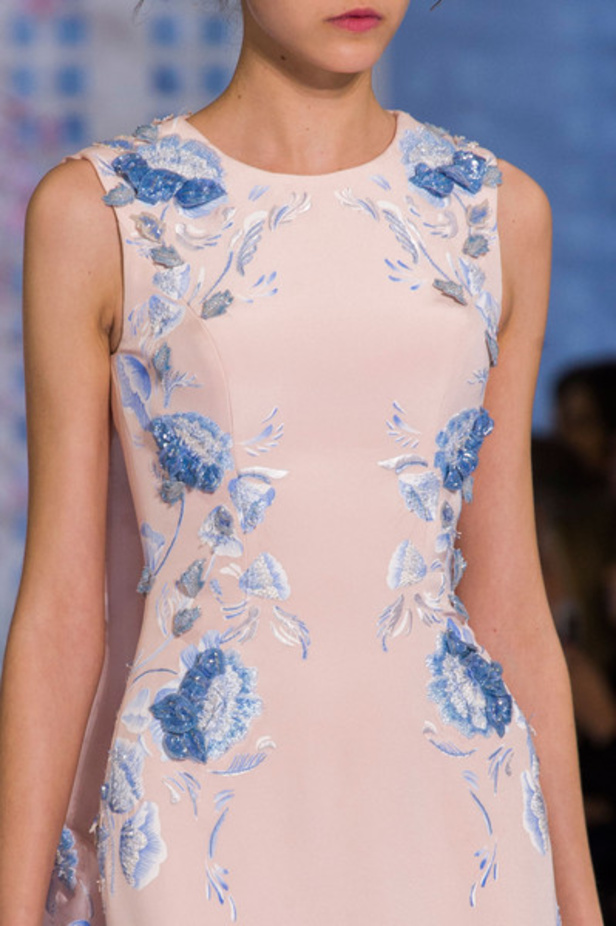 عرض "رالف أند روسو" للأزياء الفاخرة لربيع وصيف 2016