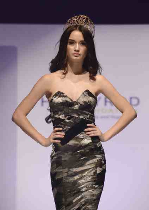 الأناقة الكلاسيكية تجد ضالتها عند Michael Costello