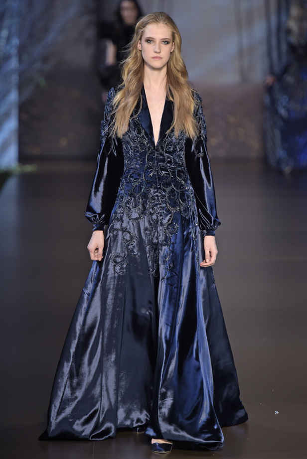 دعوة إلى حديقة Ralph&Russo المسحورة 