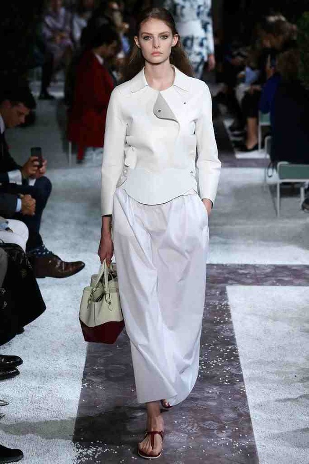 TOD'S  حينما تصبح الأناقة وشما على جسدك