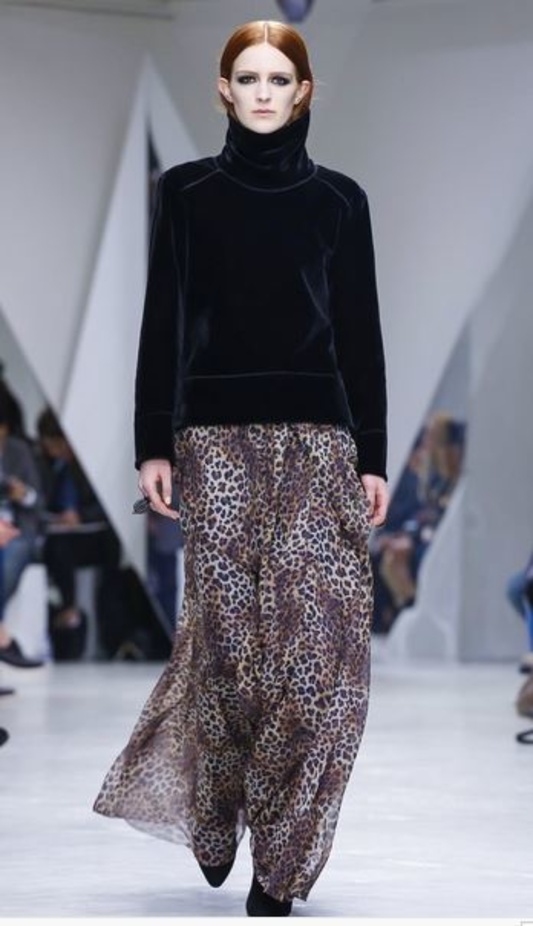 عرض Pascal Millet الأناقة في البساطة!