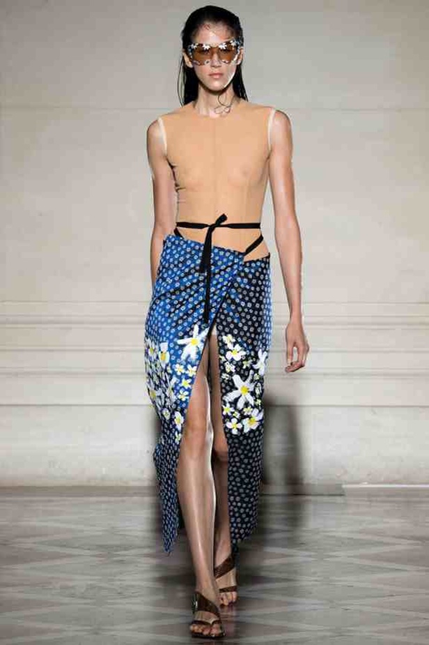 رومانسية "خائفة" فى ربيع MAISON MARTIN MARGIELA