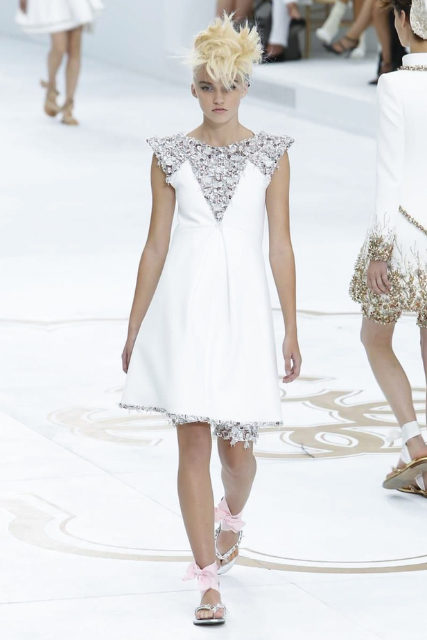 مجموعة Chanel Couture تُجسّد جوانب المرأة المتعددة!