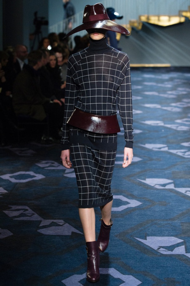 Tod’s: أناقة جلدية ببساطة استثنائية