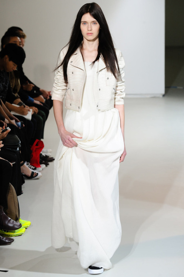 Yang Li: الاسلوب الذكوري رمز الخفة والراحة