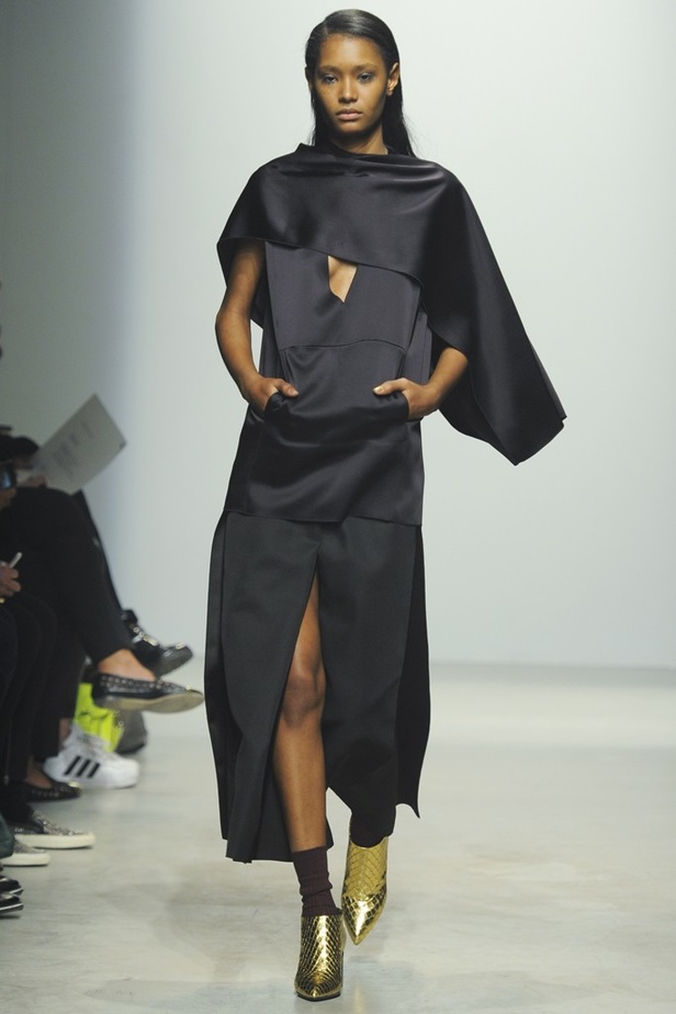 Maison Rabih Kayrouz... نظرة فرنسية على الدلال العربي