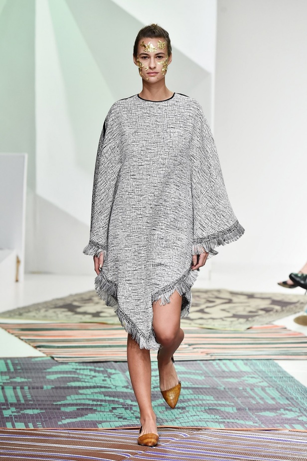 عرض ازياء Taller Marmo لربيع و صيف 2016