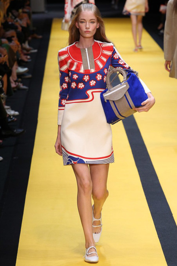 Carven: الستينيات بعبق الشرق