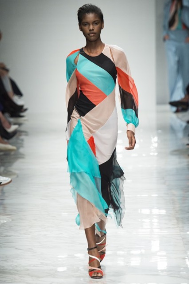 مجموعة Blumarine لربيع و صيف 2016