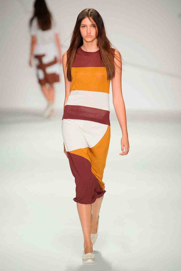 حرير JASPER CONRAN يصنع ربيعك الخاص